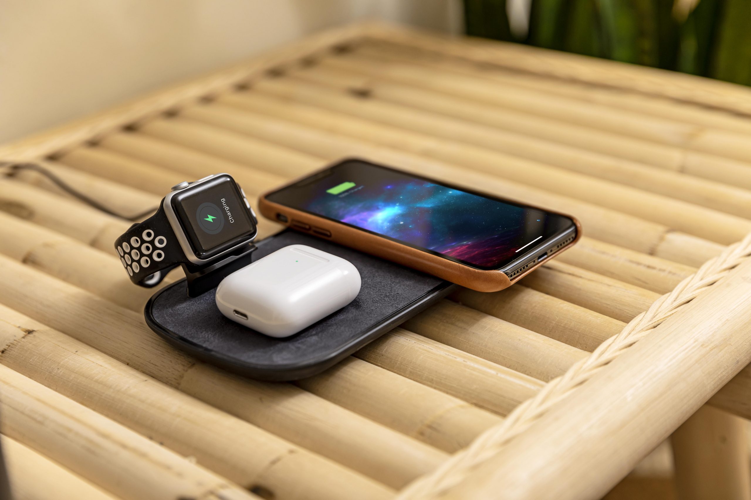 Mophie 3-in-1 Wireless Charge Pad, Imagebild